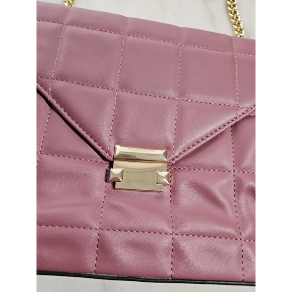 Pink Crossbody Woman Bag, Chain Golden Strap - Picture 4 of 10